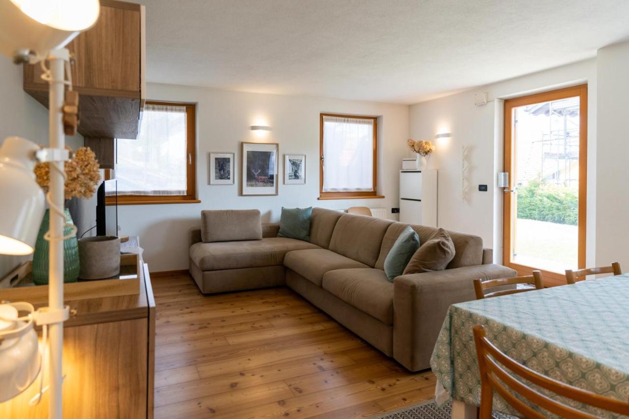 Casa Beba - Agenzia Dolomiti Affitti Apartment Cavalese Luaran gambar