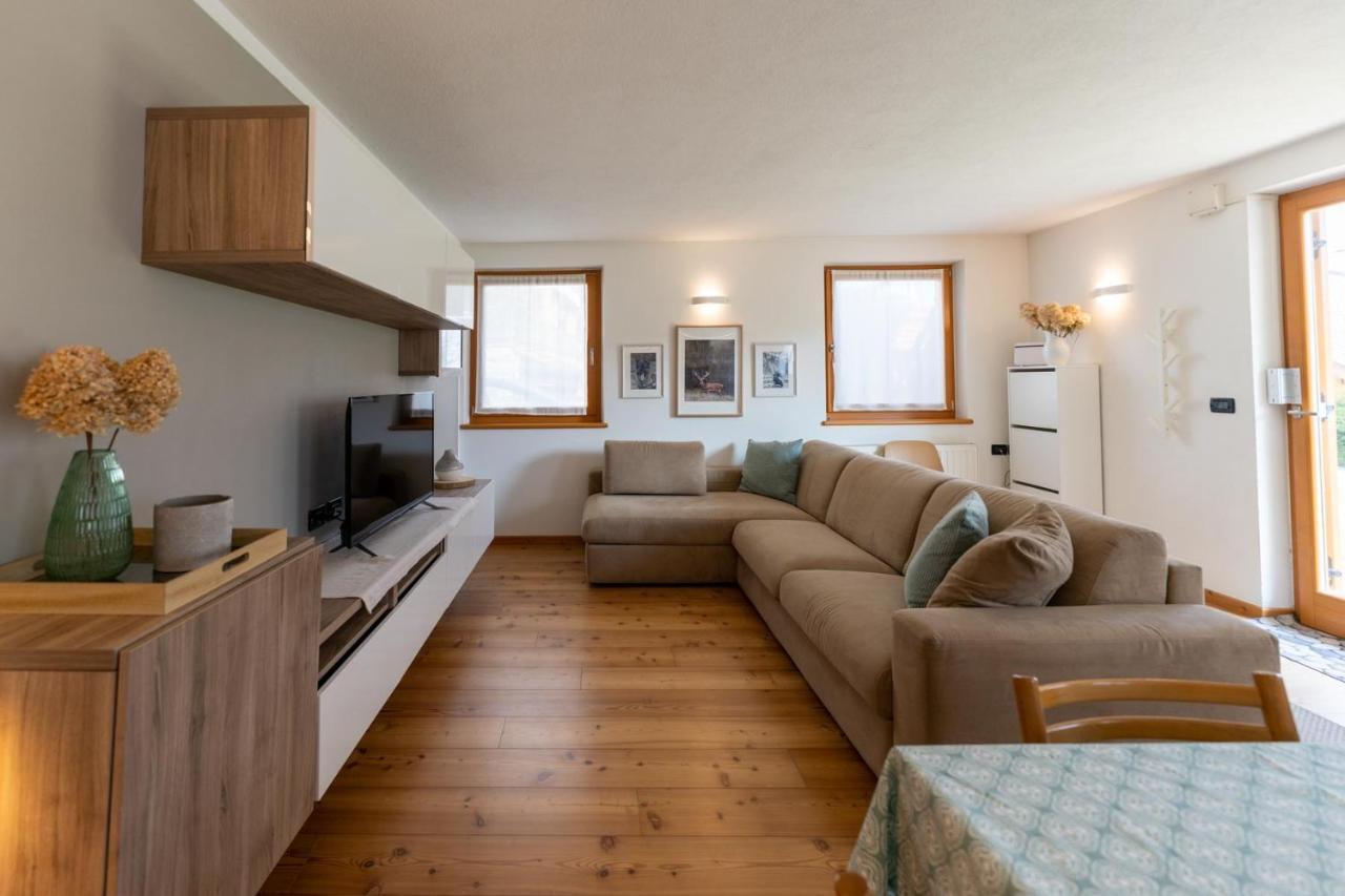 Casa Beba - Agenzia Dolomiti Affitti Apartment Cavalese Luaran gambar